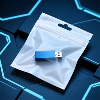 Pochette à fermeture éclair métallisée à trois soudures avec fenêtre transparente, imprimée sur mesure pour l'emballage de câbles et d'accessoires électroniques