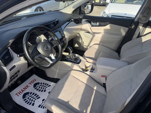 Nissan Rogue Sport SV AWD 2021 Usado (LHD/RHD) - Product Image 4