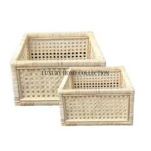 Elegant vintage-style rattan material serving tray with handwoven details for an <b>aesthetically</b> pleasing kitchen setup - Product Image 5
