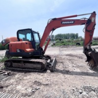 Mini-excavatrice Doosan DX60 d'occasion, 6T, sur chenilles, hydraulique, pour travaux de terrassement, prix avantageux, machine d'occasion d'origine, prête à l'emploi