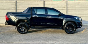 Fairly Used Toyota Hilux for Sale Right Steering - Product Image 3