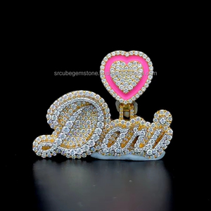 Joyería de Hip Hop para mujer, colgante de nombre cursivo personalizado de dos tonos, colgante Bling Iced Out VVS Moissanite Diamond Pink Esmalte Heart Bail Pendant - Product Image 4