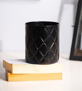 Mini macetas colgantes de diseño moderno exclusivas, maceta recubierta de polvo para jardín, hogar, balcón, sala de estar, eleva tu espacio - Product Image 1