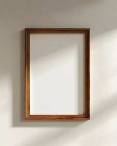 Marco de fotos de madera decorativo con diseño de inspiración vintage y calidad duradera, perfecto para la decoración del hogar - Product Image 3