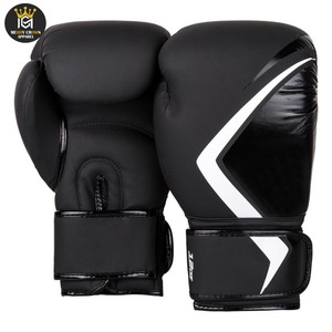 Gants de boxe professionnels sur mesure Gants de boxe en cuir durable Gants de boxe d'entraînement au combat - Product Image 1