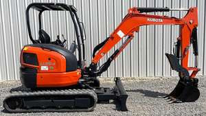 ENVÍO GRATUITO Miniexcavadora KUBOTA U35-4 de 28 HP, con cabina abierta, diésel, EPA, CE, bomba hidráulica auxiliar, caja de cambios, PLC. - Product Image 2