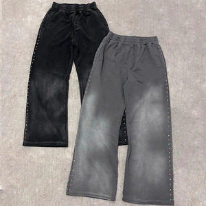 Pantalones de chándal acampanados con diamantes de imitación coloridos con cremallera desgastada personalizada OEM y conjuntos de sudadera para hombre, ropa de calle, chándal lavado con ácido - Product Image 3