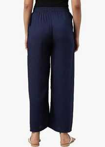 Pantalones de algodón 100% azul marino para mujer, transpirables e informales con cintura elástica y opciones de cintura media, estilo de verano teñido liso - Product Image 3