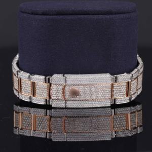 Montre de luxe pour homme en acier inoxydable avec mouvement automatique suisse, cadran entièrement serti de diamants de laboratoire, affichage analogique - Product Image 3