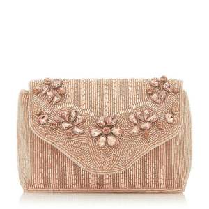 Sac à monnaie fleuri brodé de perles de rocaille pour femme, fait main, léger et personnalisable - Product Image 1