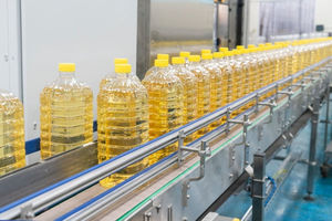 El aceite de girasol de calidad alimentaria cumple con los estándares internacionales de exportación - Product Image 2