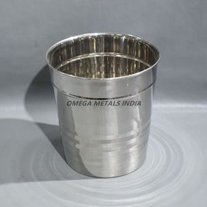 Shaker à cocktails doré abordable avec décor élégant, refroidisseur à vin parfait pour une utilisation en intérieur et en extérieur, y compris la randonnée et le camping - Product Image 3
