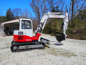 Excavadora Mini de Orugas Usada de Calidad RTS Lista para Enviar, Takeuchi TB 180 FR, Cucharón de 0.09m, Motor Takeuchi, Cabina PLC, Orugas de Goma, Ángulo Ajustable - Product Image 2