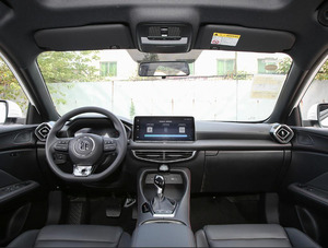 Voiture à essence modèle 2024 d'occasion, berline de haute qualité, conduite à gauche, intérieur foncé, sièges en cuir, pneus R17, pour l'exportation - Product Image 4