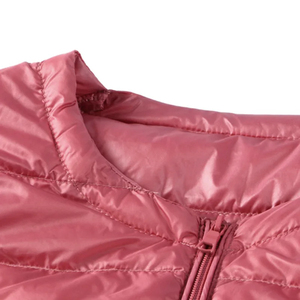 Chaleco ultraligero de plumón de pato para Mujer | Chaqueta acolchada sin mangas con cremallera | Chaleco cálido para otoño e invierno, transpirable, con OEM - Product Image 5