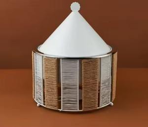 Recipiente para buffet de metal, muy popular, que ofrece una presentación profesional que eleva instantáneamente el aspecto de cualquier mesa de comedor. - Product Image 5