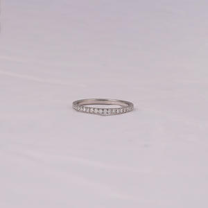 แหวนเพชรเม็ดเล็กทรงกลมเจียระไนแบบไมโครเพฟ ฝังเพชรแล็บโกรว์ ครึ่งวง 14KT ทองคำแท้ สำหรับงานแต่งงาน ทำเป็นเครื่องประดับพิเศษสำหรับผู้หญิง - Product Image 5