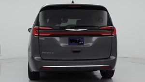 Chrysler Pacifica Touring L FWD 2023 Usado en Buen Estado - Product Image 6