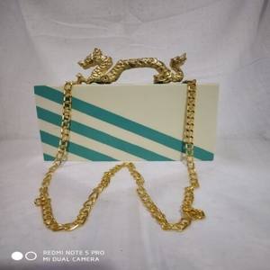 Bolso de Mano Plegable Multifuncional Portátil de Cristal Clásico Hecho a Mano en Color Blanco - Product Image 1