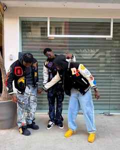 Chaqueta universitaria con letras de béisbol personalizada de alta calidad de fabricante OEM para hombre, bordado de chenilla, Mangas de cuero de calle alta - Product Image 4