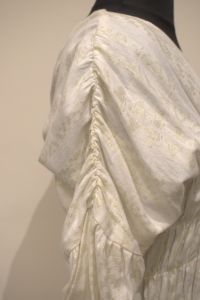 Eleanor, vestido Vintage de algodón de lámina dorada para mujer, manga sólida, detalle hasta el suelo, cintura Natural, moda nueva para mujeres y niñas - Product Image 3