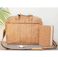 Lot de 3-Cadeaux d'affaires et promotionnels Granco Cork Mac Book Sleeve Passeport Holder Cork Wallet Disponible au meilleur prix