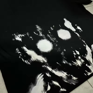 เสื้อยืดผ้าฝ้ายพิมพ์ลายไหล่300gsm คอกลมสีดำล้วนขนาด100นิ้วเสื้อยืดพิมพ์ลายวินเทจบ็อกซี่ฟิต - Product Image 5