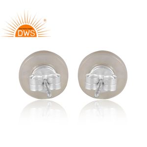 ต่างหูเม็ดเดี่ยวสีเงินสเตอร์ลิงประดับมุกแบบประณีตผลิตตามสั่ง - Product Image 5