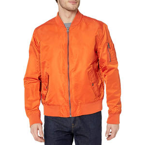 Vente en gros Nouvel Arrivage 2026 Vestes en satin à la mode pour hommes Vestes en satin avec logo personnalisé et patchs pour hommes - Product Image 1