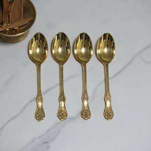 Ensemble de couverts en laiton vintage au design tendance pour une expérience culinaire parfaite pour les maisons traditionnelles et les dîners luxueux - Product Image 5