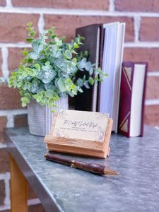 Haute qualité Vintage Style métal porte-carte de visite haut Table bureau Restaurant hôpital utiliser Commercial en vrac acheter pour passeports - Product Image 2