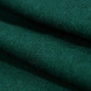 Chaqueta de Invierno Estilo Letterman Personalizada de Alta Calidad con Cuello Alto, Mangas Largas, Logotipo Frontal, Resistente al Viento y Transpirable - Product Image 5