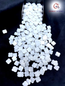 หินอัญมณีทรงหลวม4ใบเซรามิกสีขาวสำหรับทำเครื่องประดับ16x16 6x6 - Product Image 3