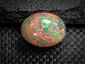 Opale de Welo naturelle de qualité AAA, 19,80 carats, taille ovale, multi-cabochons, pour la fabrication de bijoux, traitée par voie de cirage/huile, certifiée par un tiers - Product Image 3