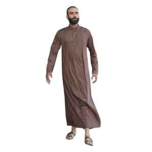 OEM 2025 Vêtements islamiques de Dubaï arabes de haute qualité Thobes ethniques à manches courtes Thobes Thobes ethniques à manches courtes pour hommes de couleur unie Thobe musulman pour hommes - Product Image 1
