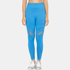 Legging pour femme de qualité supérieure avec taille élastique, motif uni, taille mi-haute et design froncé aux fesses - Product Image 1