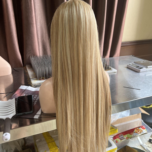 Vente en gros 100% perruques naturelles vierges longues droites mélange 613 de cheveux humains, perruques de cheveux frontaux en dentelle transparente Hd 180% densité - Product Image 1