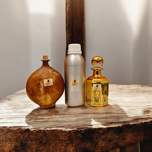 Aceites Aloura, Perfume Original Premium de Aceite de Vetiver Natural Khus, Unisex, Alta Calidad, Aroma Indio Cálido y Rico - Product Image 1