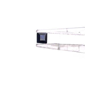 Saphir bleu naturel, pierre brute non traitée, taille brillant, carrés de 3 mm et 4 mm et ovales de 8 mm, matériau diamanté, traité thermiquement - Product Image 2