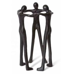 Figurine décorative en or pour homme Objet de table sculptural Pièce d'accent stylée pour bureau à domicile moderne Décoration de table et événementielle - Product Image 6