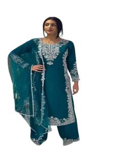 Vente chaude Nouveau Créateur Pakistanais Salwar Kameez pour Femmes Taille Libre avec Contraste Dupatta Vêtements Indiens Pakistanais - Product Image 1