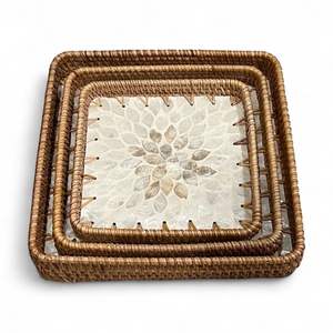 Bandeja Decorativa Hecha a Mano de Ratán con Incrustaciones de Nácar, Ecológica, con Incrustaciones de Concha Natural para el Hogar, la Cocina y la Mesa - Product Image 2
