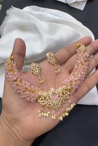 ชุดสร้อยคอ CZ แบบด้าน ชุดสร้อยคอสวยงาม หรูหรา ดีไซน์ใหม่ล่าสุด โดดเด่นไม่ซ้ำใคร เหมาะสำหรับใส่ไปงานปาร์ตี้ งานเฉลิมฉลองต่างๆ - Product Image 3