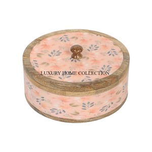 Boîte à roti en bois élégante avec couvercle décoratif en métal combinant fonctionnalité et attrait esthétique pour votre table à manger - Product Image 5