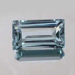 Piedras Preciosas Sueltas de Aguamarina Natural, Forma de Baguette Cónica Facetada, para la Fabricación de Joyas - Product Image 1