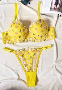 Ensemble de soutien-gorge à armatures brodé de fleurs romantiques avec culotte string push-up à bonnets couvrants pour femme, couleur jaune opt170 - Product Image 5