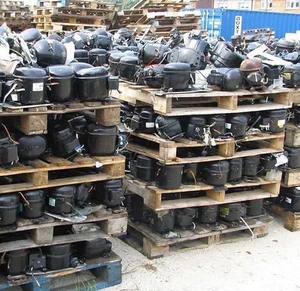 Lot de compresseurs de climatisation pour le démontage, le recyclage et la remanufacturation, récupération du cuivre, de l'aluminium et de l'acier en grand conteneur - Product Image 4