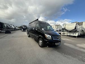 Airstream Intertstate 3500 EXT Grand Tour d'occasion 2015 à vendre - Product Image 3