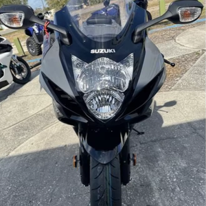 Premières ventes premium 2025 Suzuki GSX-R600 - Product Image 1