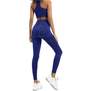 Conjunto de yoga para mujer fabricado en Pakistán, diseño único para uso en exteriores, poliéster transpirable, hecho con cierre de cintura elástica - Product Image 2